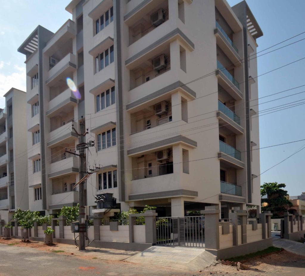 Guest House in Doctors Colony, Visakhapatnam | PSNFN1 | Service ...